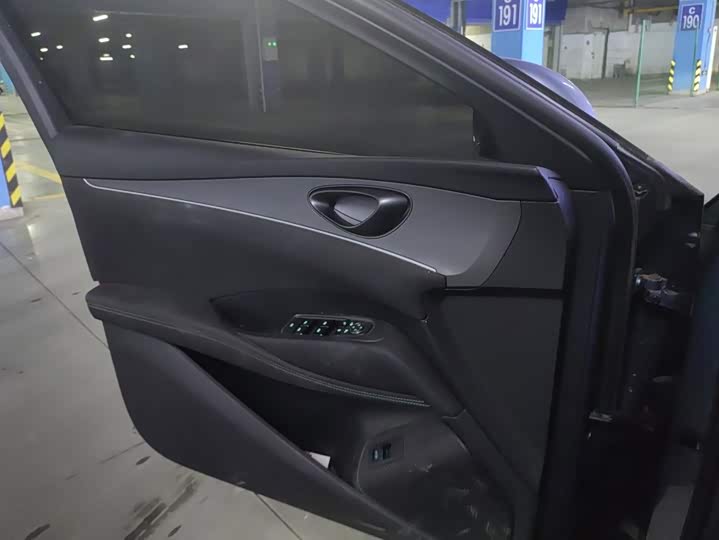 BYD Seal 06 Hybrid/EV, 2024 — фото 7 из 9