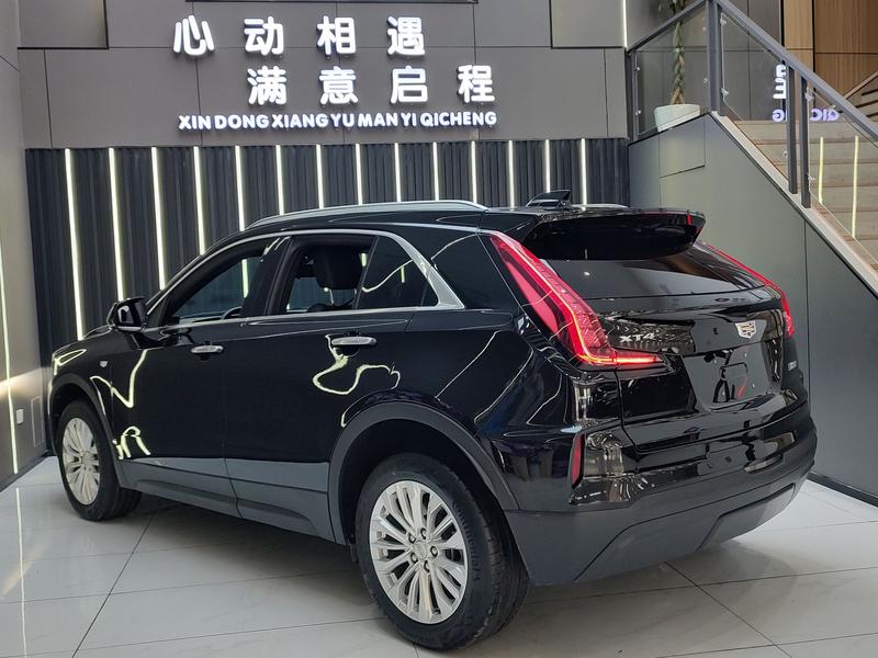 Cadillac XT4, 2023 — фото 4 из 9
