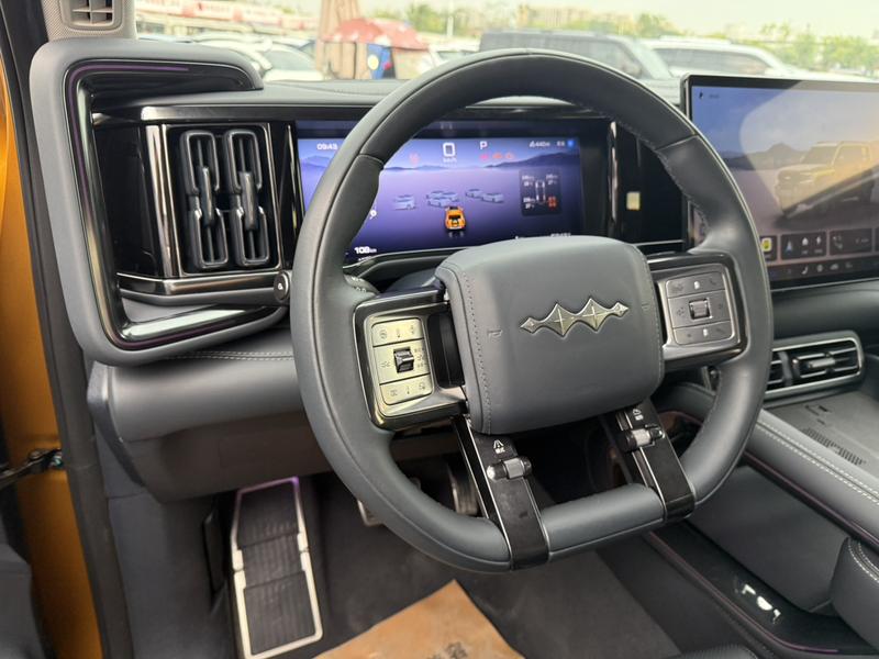 BYD FangChengBao Leopard 5, 2023 — фото 7 из 11