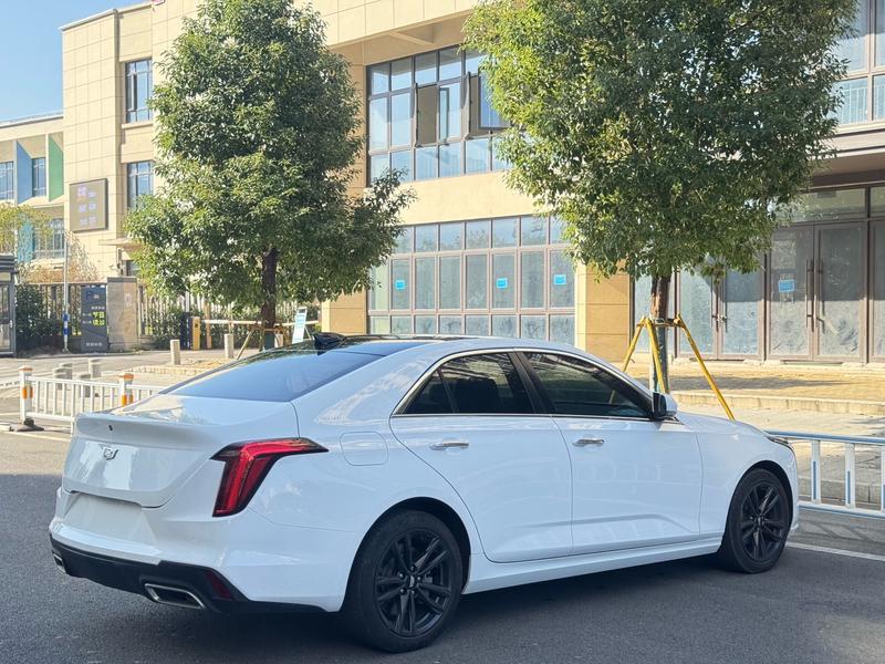 Cadillac CT4, 2022 — фото 6 из 10