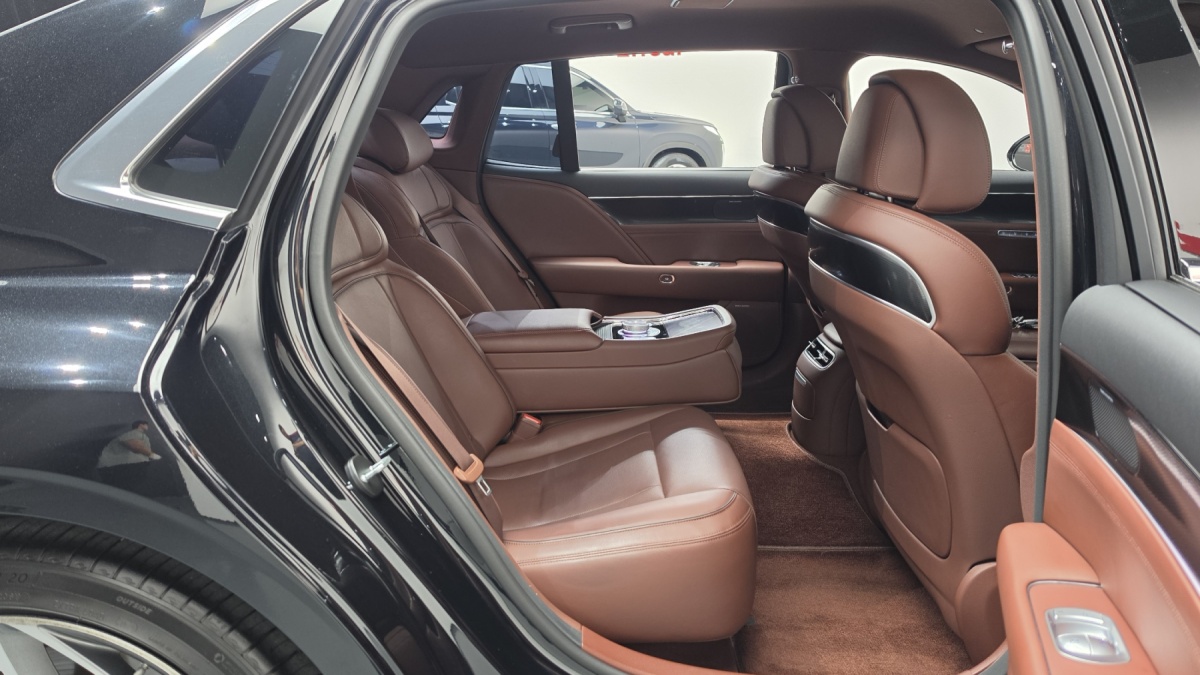 Genesis G90, 2022 — фото 11 из 12