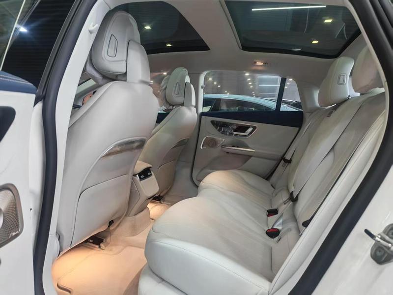 Mercedes-Benz EQE, 2025 — фото 11 из 12
