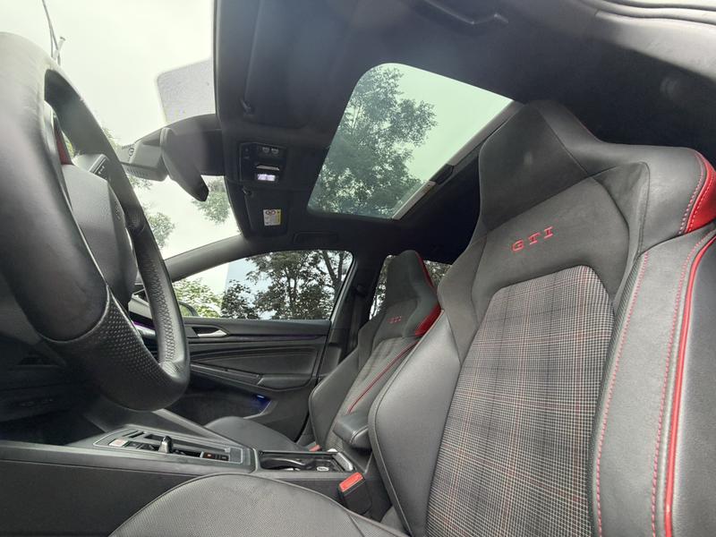 Volkswagen Golf GTI, 2023 — фото 12 из 12