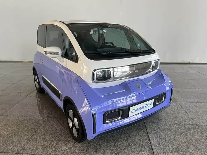Baojun KiWi EV, 2022 — фото 8 из 9