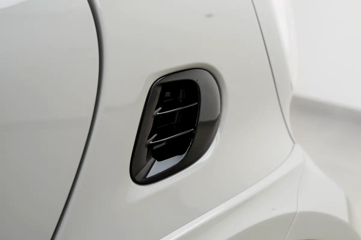 Smart Fortwo, 2023 — фото 7 из 10