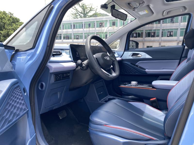 Geely Geometry E Firefly, 2022 — фото 9 из 11