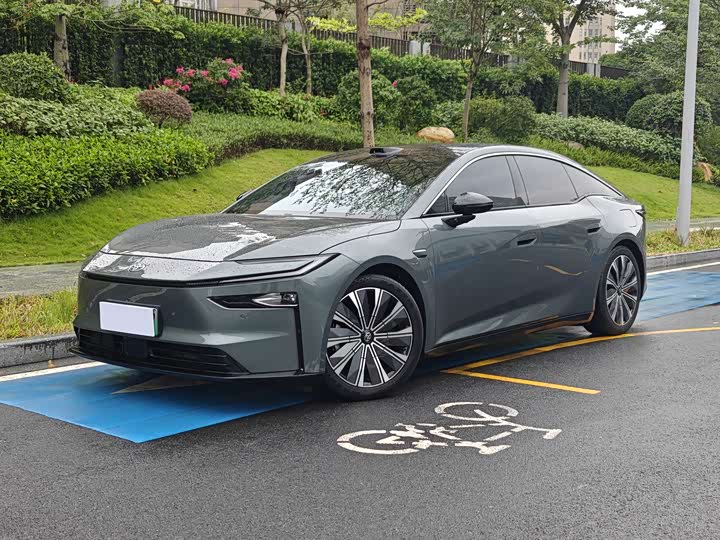 Toyota bZ7, 2026 — купить в Курске под ключ