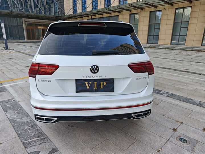 Volkswagen Tiguan L Pro, 2023 — фото 5 из 9