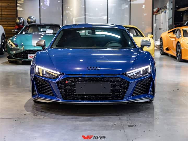 Audi R8, 2023 — фото 2 из 9