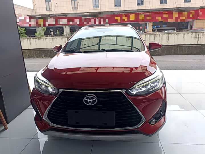 Toyota Yaris L Hatchback, 2021 — фото 3 из 9