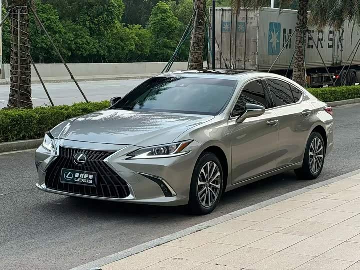 Lexus ES, 2023 — купить в Белгороде под ключ
