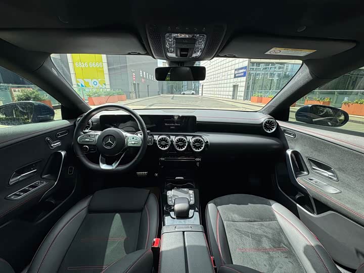 Mercedes-Benz CLA-Class, 2022 — фото 4 из 9