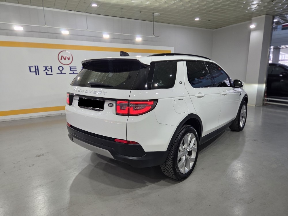 Land Rover Discovery Sport, 2022 — фото 5 из 12
