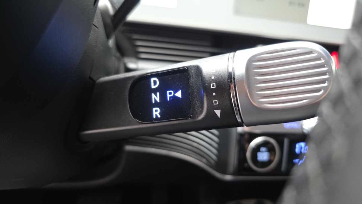 Hyundai Ioniq 5, 2023 — фото 8 из 12