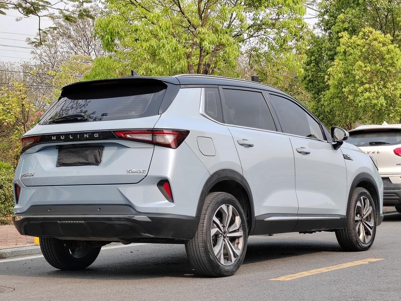 Wuling Asta, 2022 — фото 7 из 12
