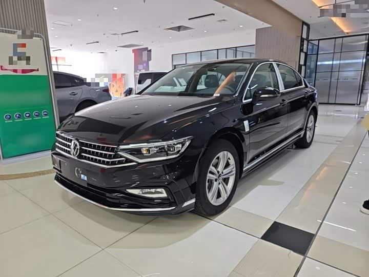 Volkswagen Magotan, 2026 — купить в Перми под ключ
