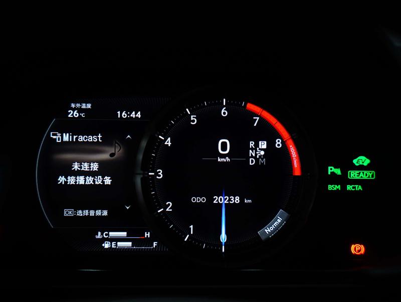 Lexus LC, 2021 — фото 9 из 12