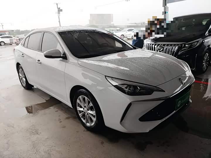 Roewe i5, 2024 — фото 4 из 9