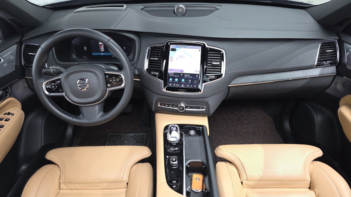 Volvo XC90, 2023 — фото 7 из 12