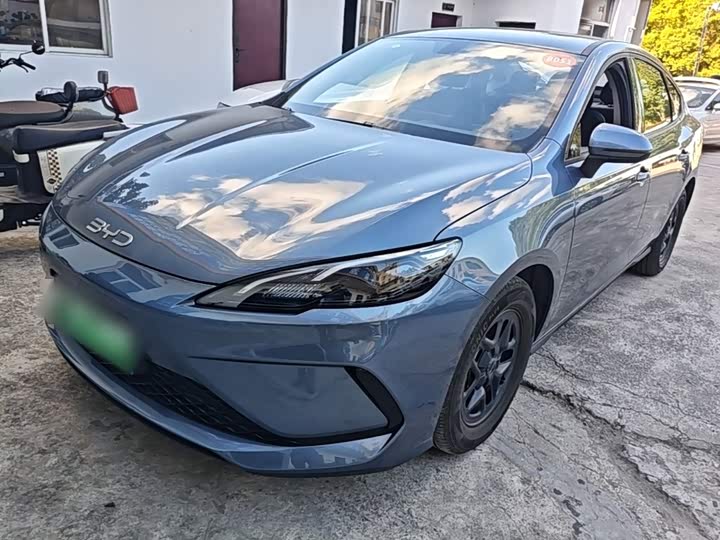 BYD Seal 05 DM-i Hybrid, 2025 — фото 2 из 9