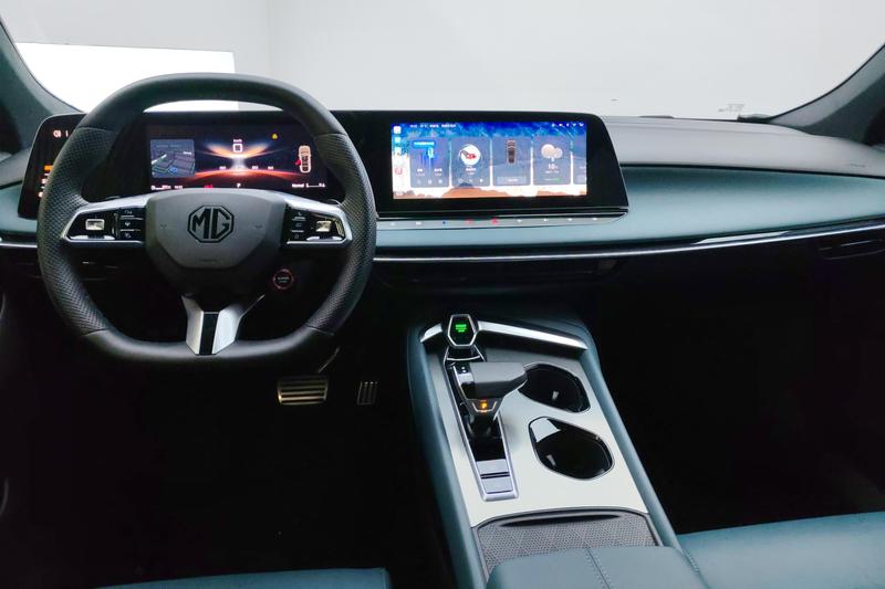 MG Motor 7, 2025 — фото 9 из 12