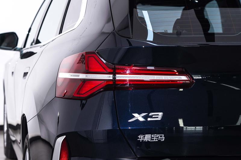 BMW X3, 2025 — фото 8 из 12