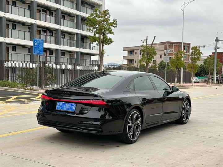 Audi A7L, 2023 — фото 9 из 9