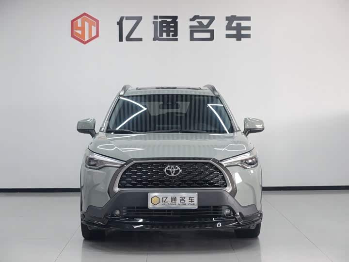 Toyota Corolla Cross, 2021 — фото 2 из 9