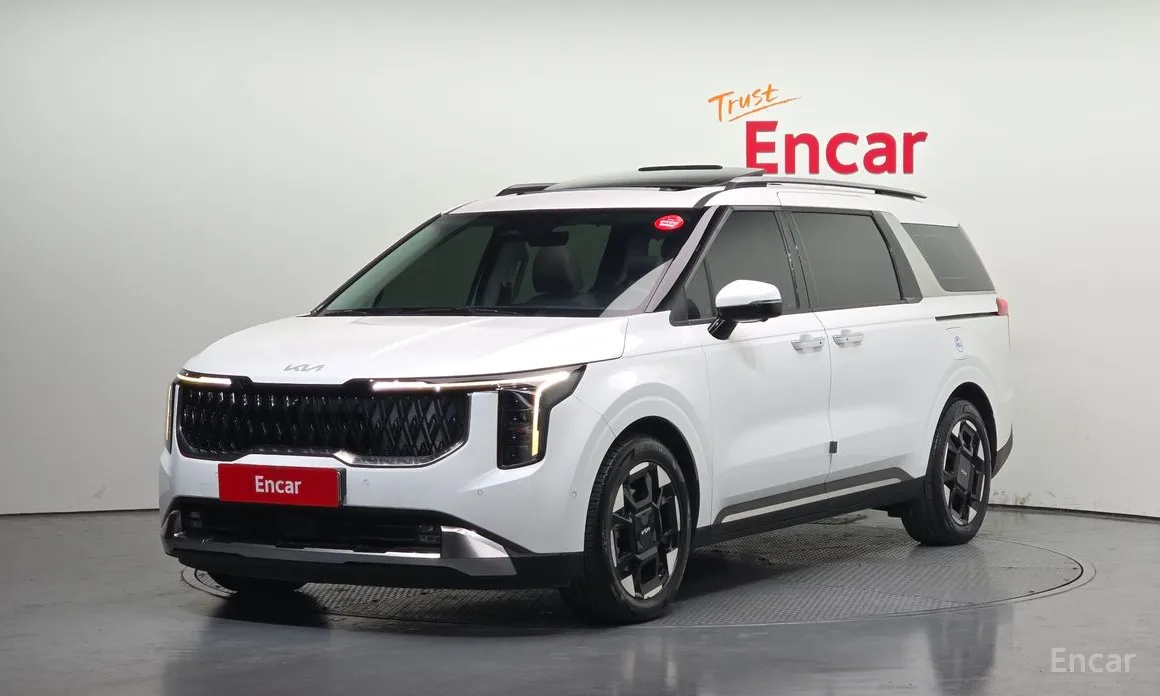 Kia Carnival, 2023 — купить в Перми под ключ