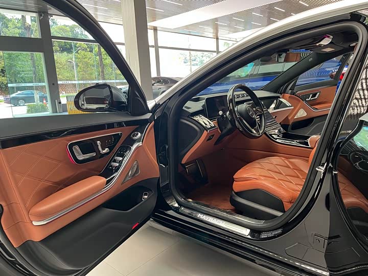 Mercedes-Benz Maybach S-Class, 2022 — фото 6 из 9