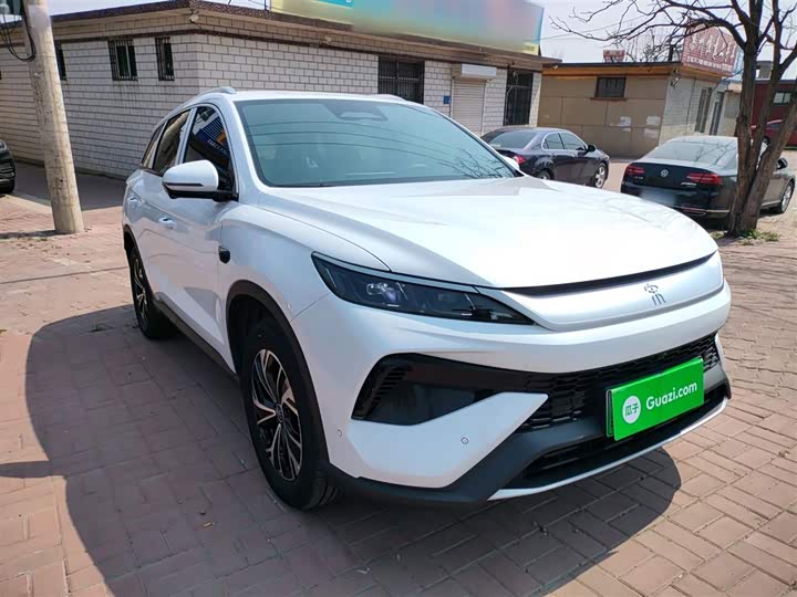 BYD Song Pro Hybrid, 2025 — фото 4 из 9