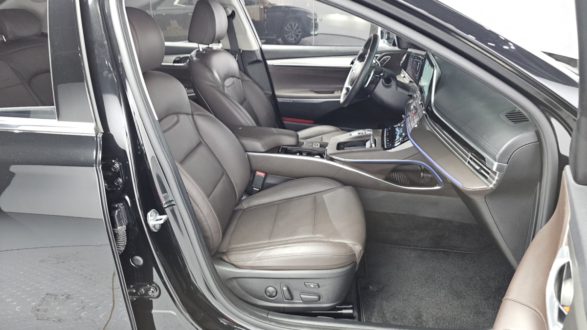 Hyundai Grandeur, 2022 — фото 9 из 12