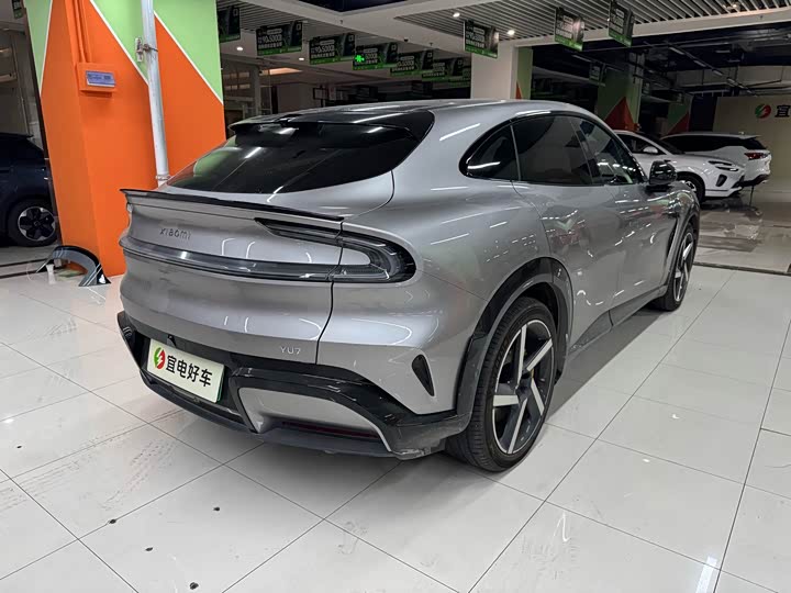 Xiaomi YU7, 2025 — фото 5 из 9