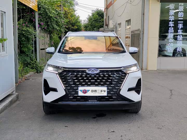 Chery Tiggo 8 Pro Hybrid, 2023 — фото 2 из 9