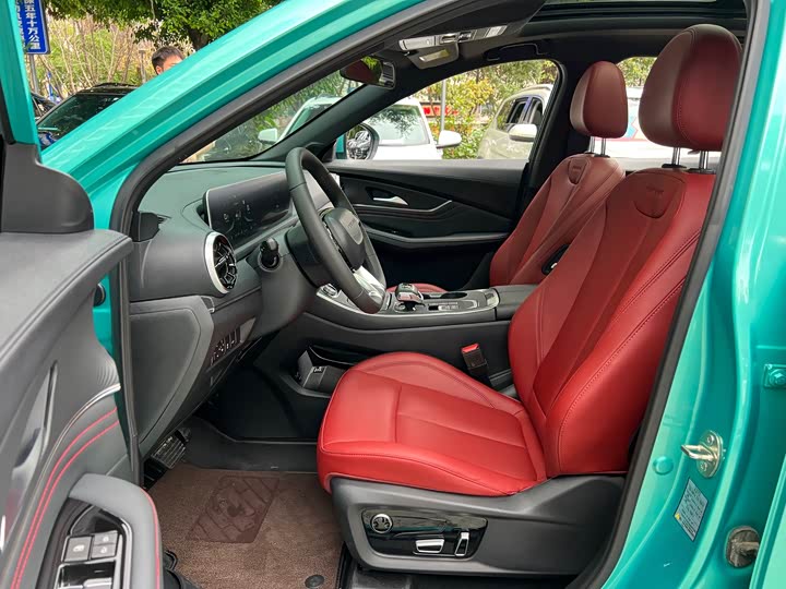Dongfeng Forthing T5 EVO, 2021 — фото 8 из 9