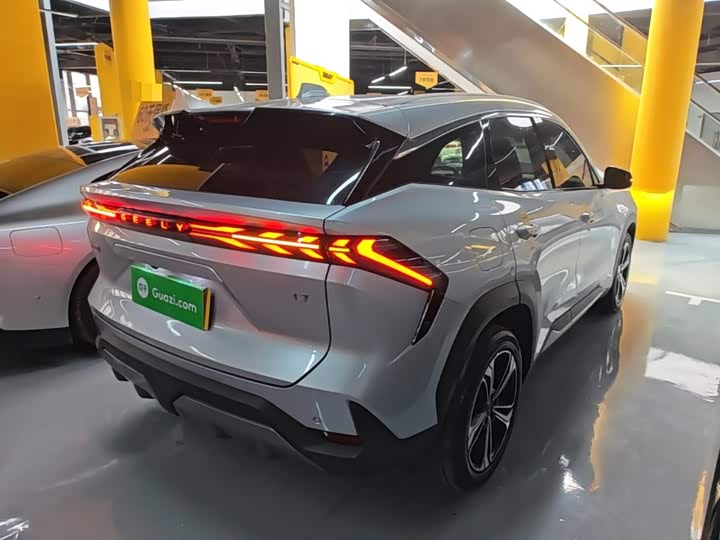 Geely Galaxy L7, 2024 — фото 7 из 9
