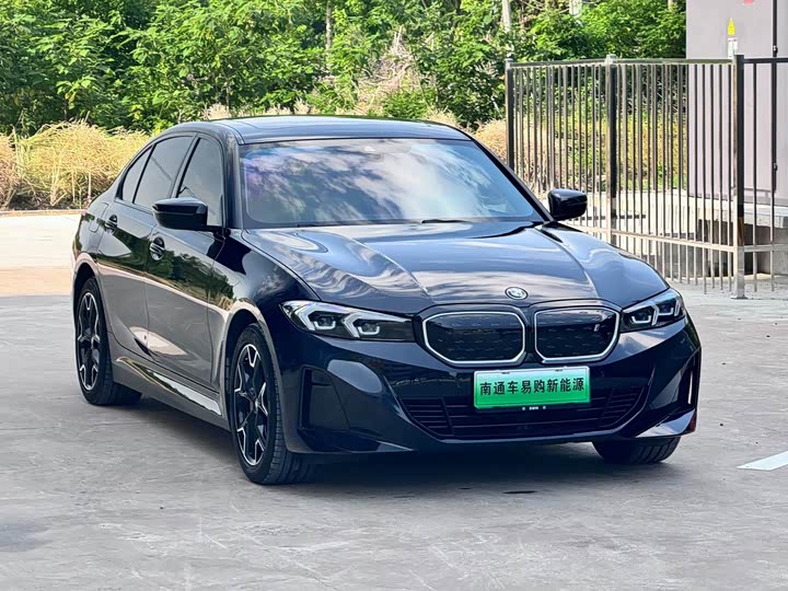 BMW i3, 2023 — фото 3 из 9
