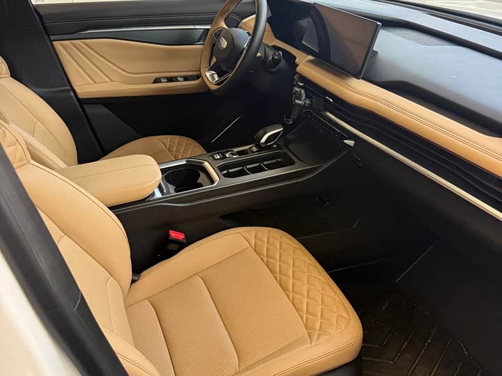 Geely Okavango L, 2022 — фото 7 из 9