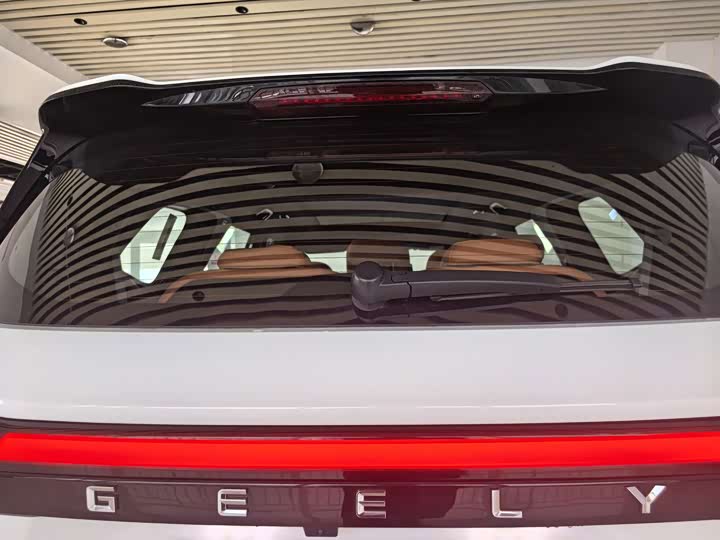 Geely Okavango L, 2024 — фото 5 из 9
