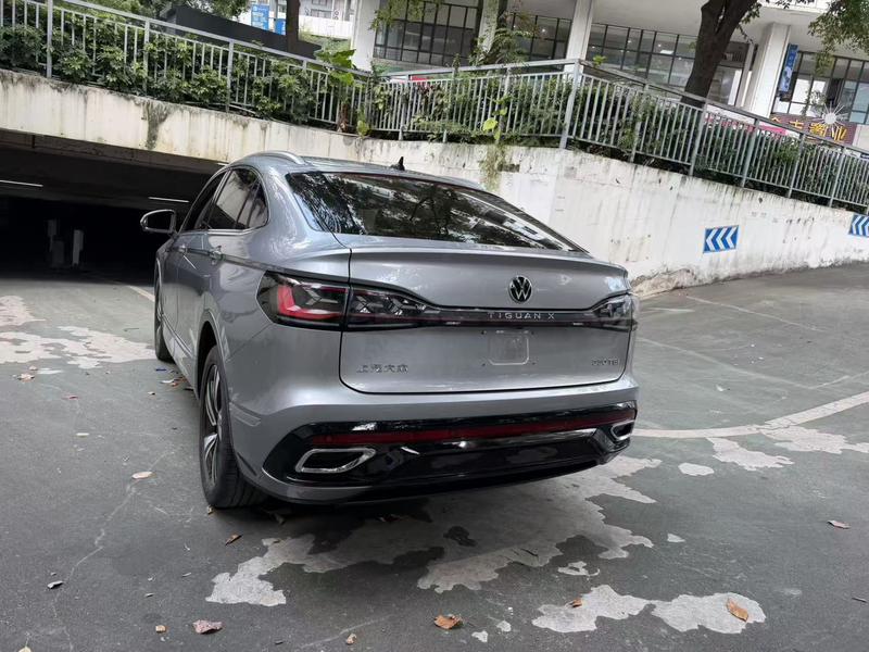 Volkswagen Tiguan X, 2022 — фото 4 из 12