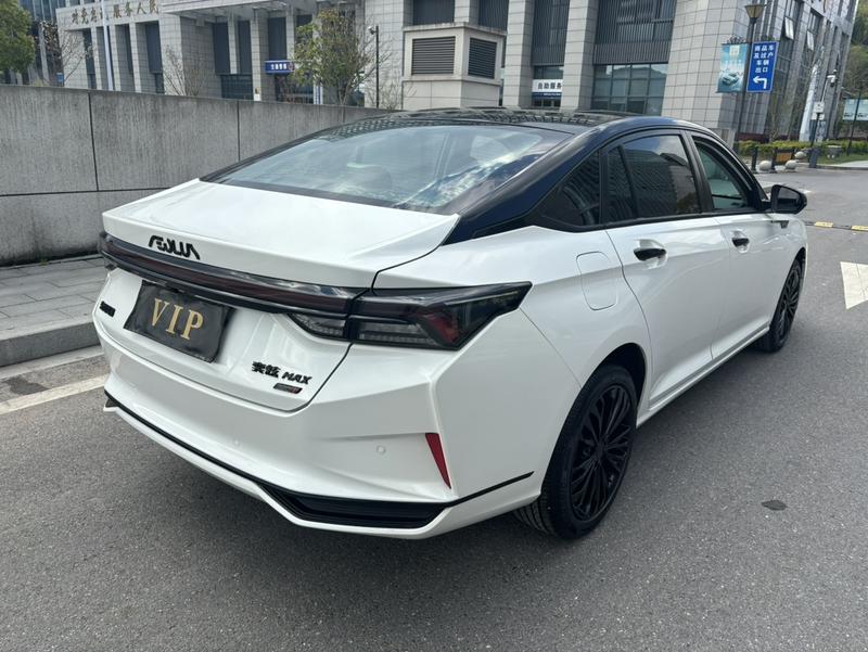 Dongfeng Aeolus Yixuan Max, 2022 — фото 6 из 12