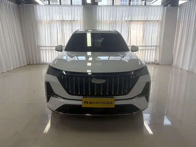 Geely Atlas L, 2025 — фото 9 из 9