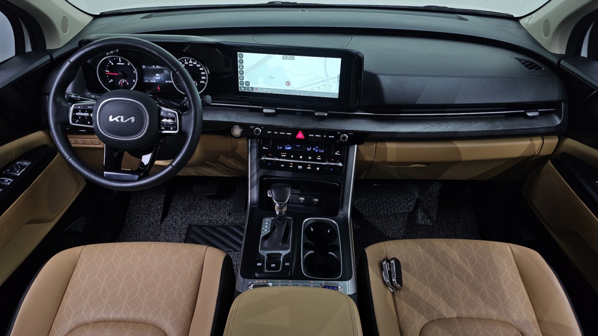 Kia Carnival, 2022 — фото 7 из 12