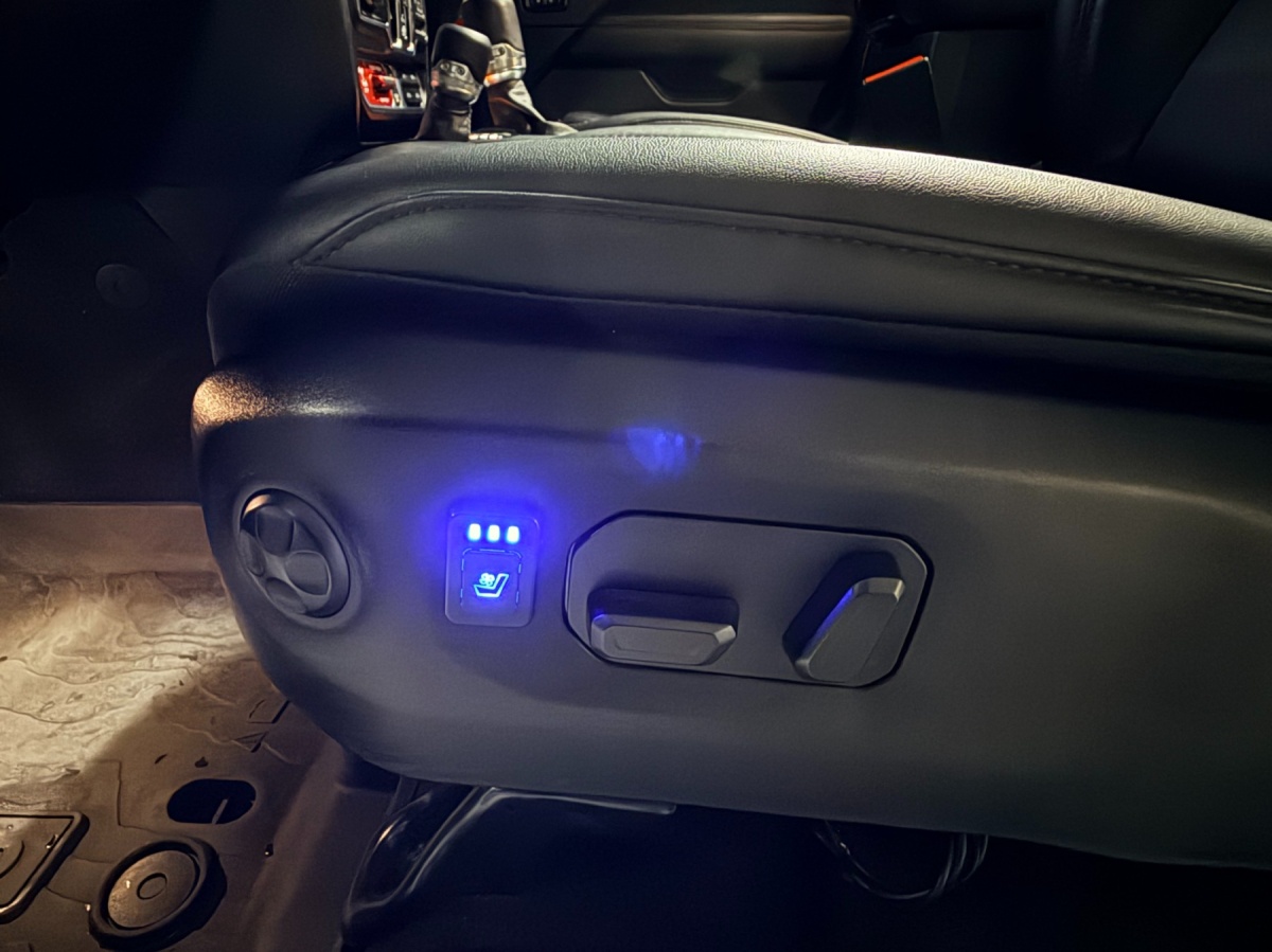 Jeep Wrangler, 2024 — фото 9 из 12