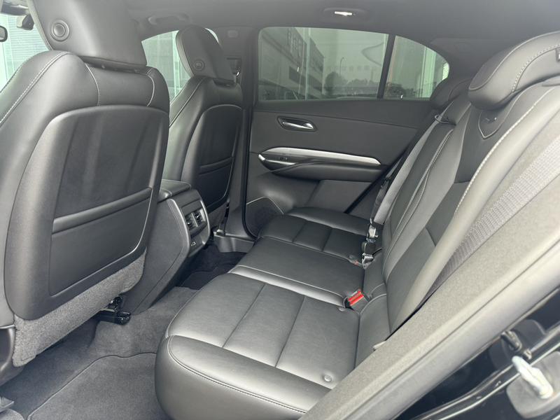 Cadillac XT4, 2023 — фото 9 из 10