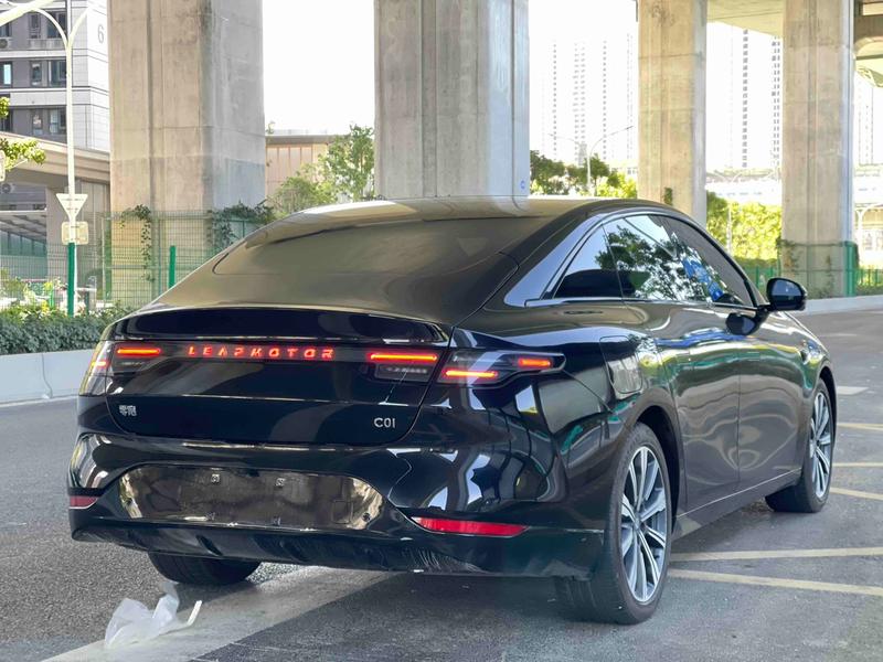 Leapmotor C01, 2023 — фото 6 из 10