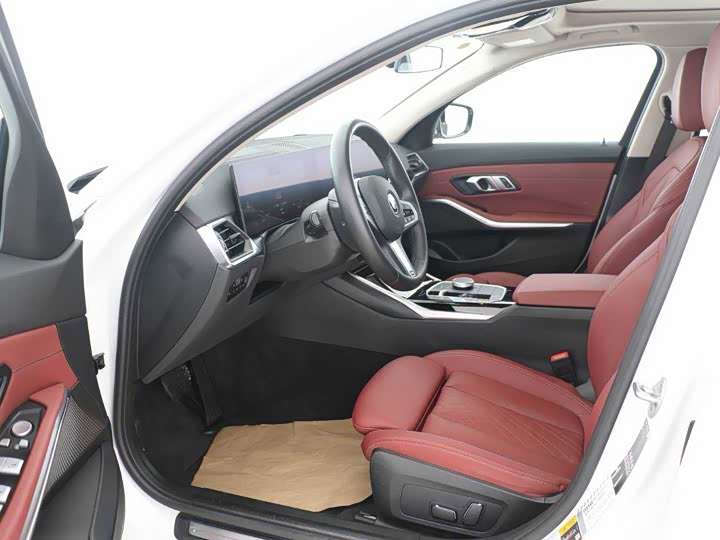 BMW i3, 2024 — фото 6 из 9