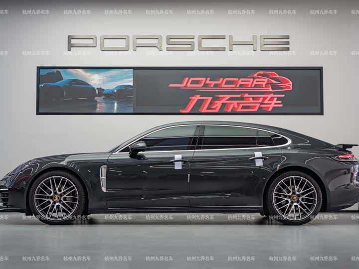 Porsche Panamera, 2023 — фото 8 из 9