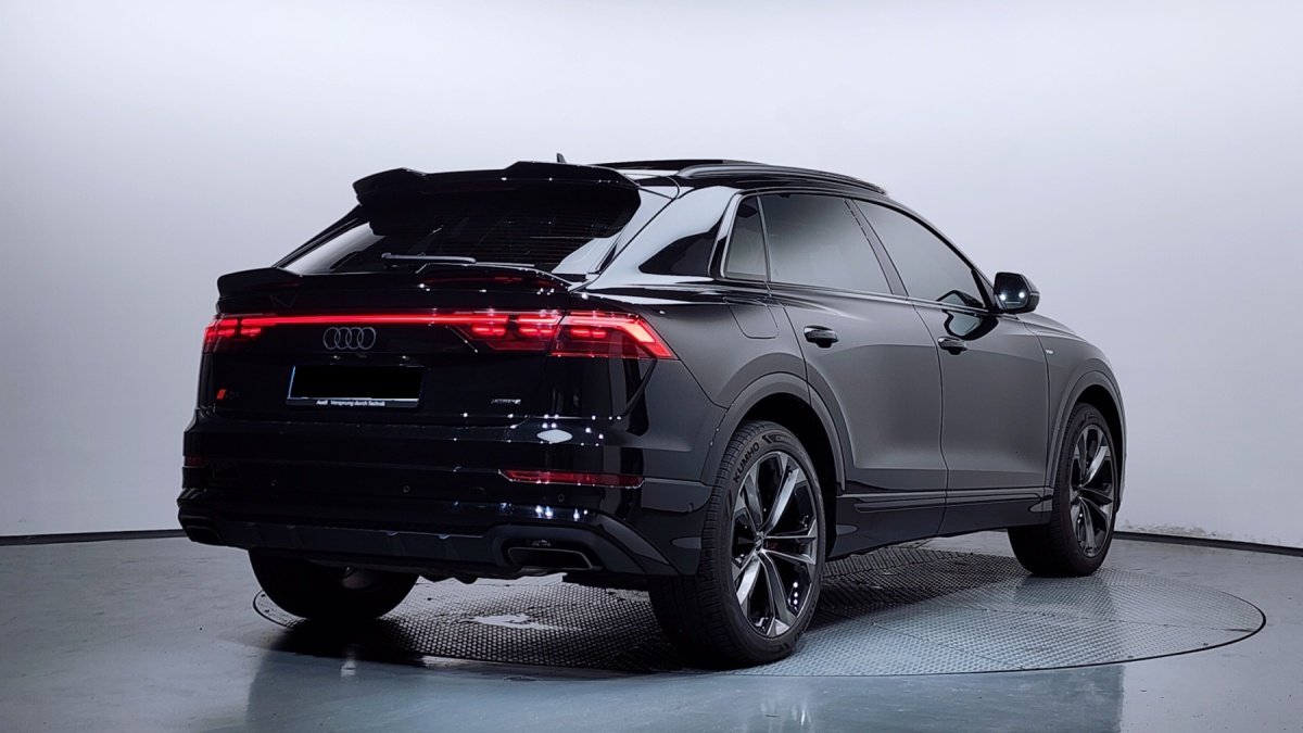 Audi Q8, 2025 — фото 2 из 12