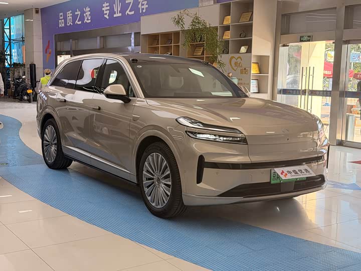 Nio Onvo L90, 2025 — фото 3 из 7